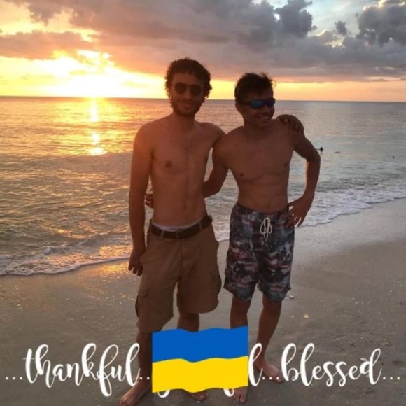 Meet your Posher, Christel - Picture 1 of 1